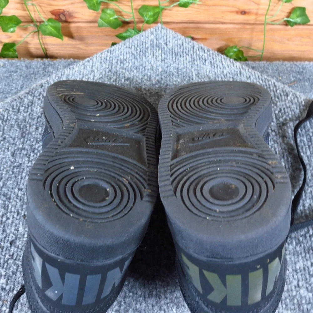 Nike Court Borough Mid 2 Kids High Top Sneaker 5.5Y Casual Active‎ Wear Black